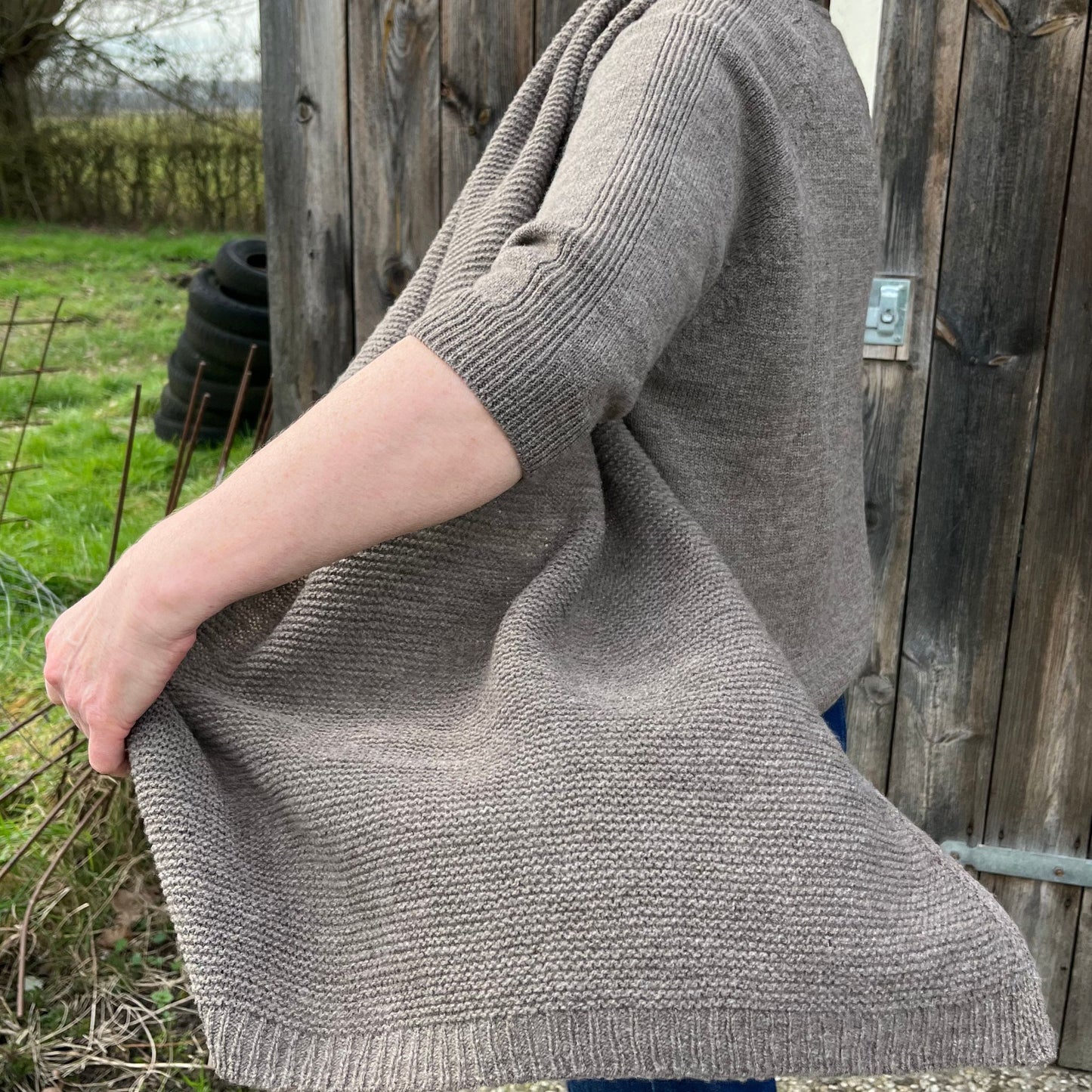 Adrienne sjaal natural mocha.