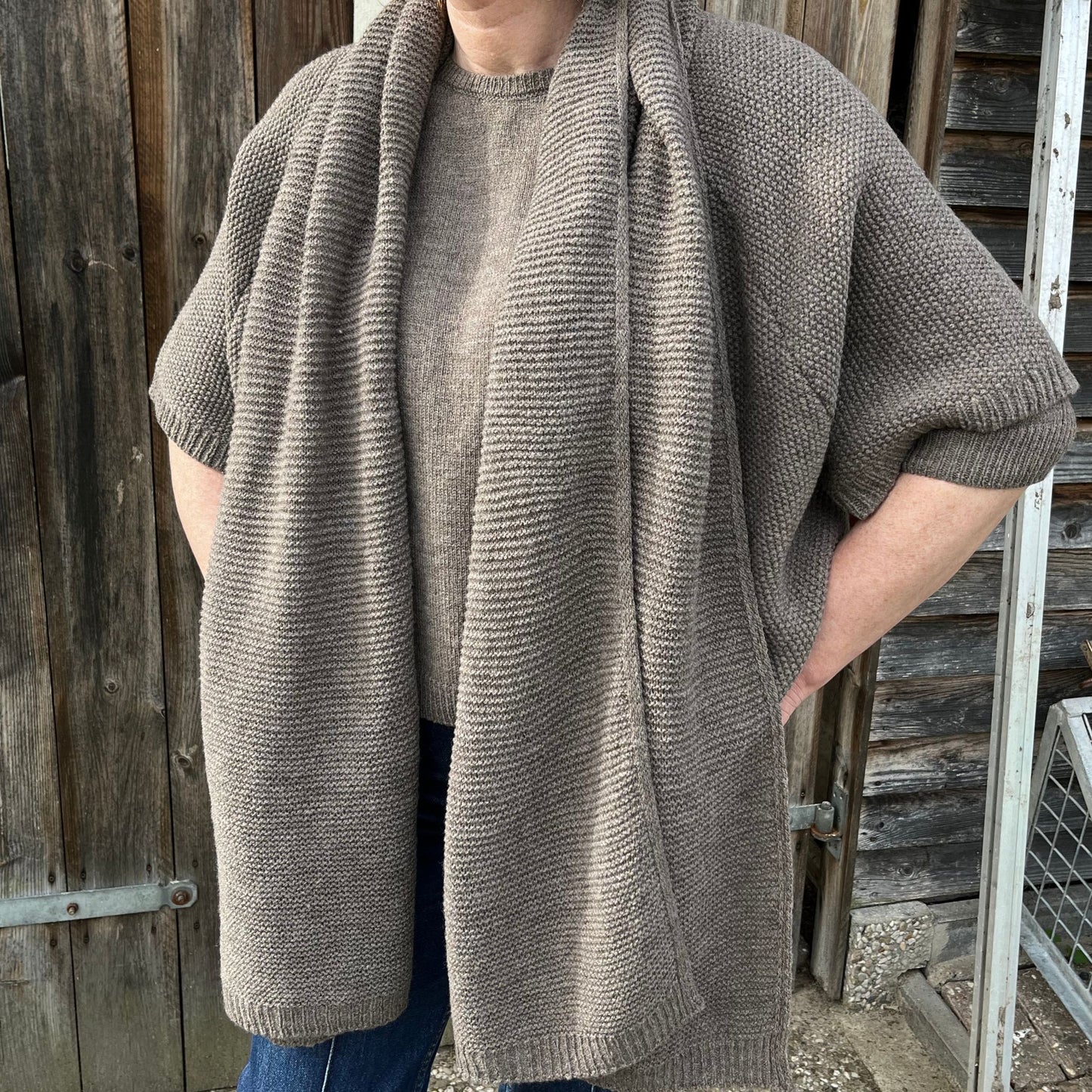 Adrienne sjaal natural mocha.