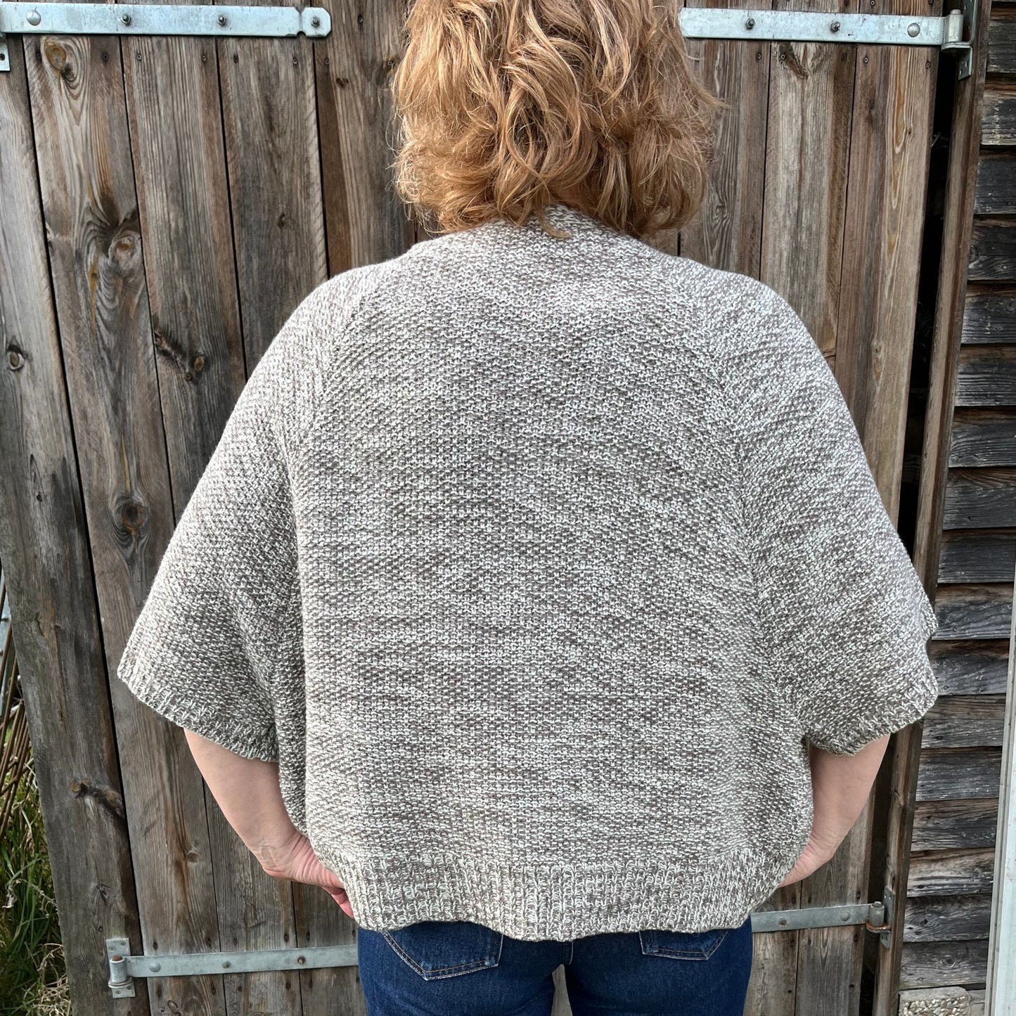 Lydie vest natural white mocha.